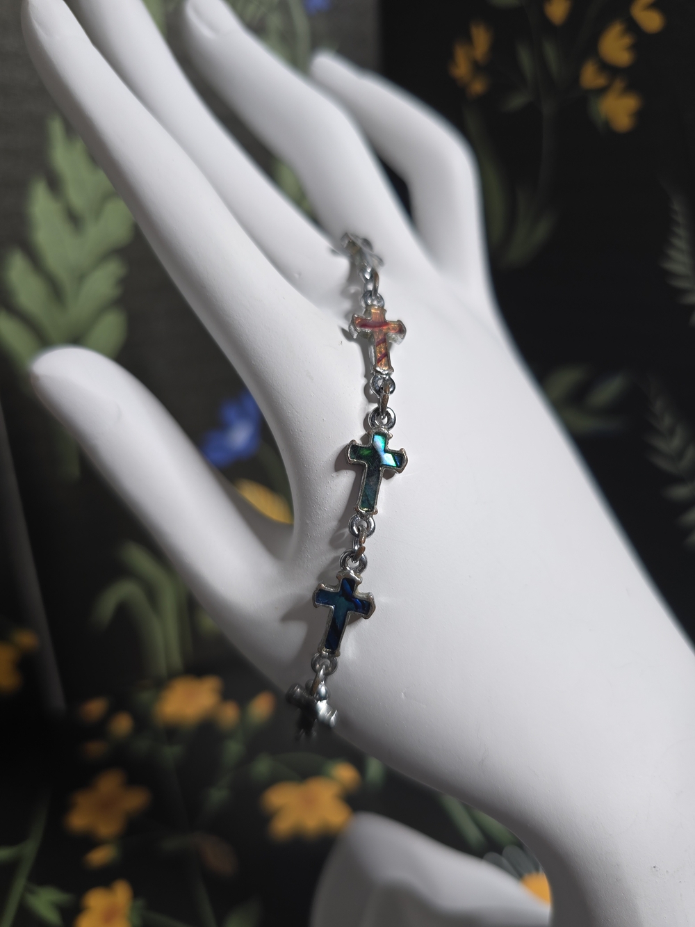 Vintage Mother of Pearl Bracelet - Crucifix/Crosses - Stainless - 7"